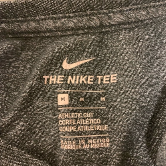 Oregon Ducks Nike T-Shirt - Picture 4 of 7